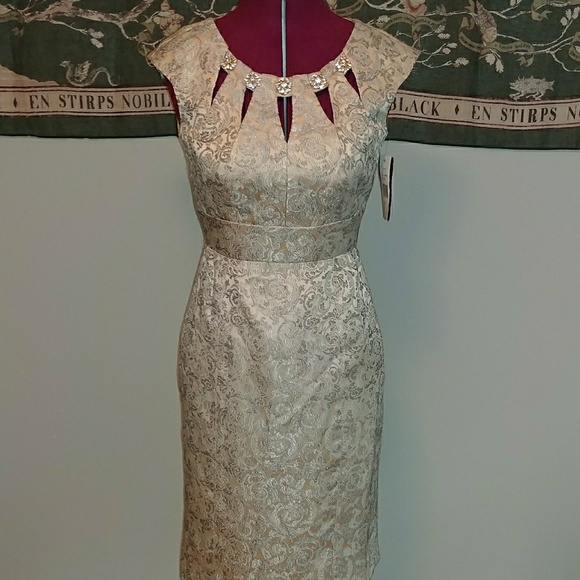 Jax Dresses & Skirts - NWT JAX Ice blue brocade cocktail dress